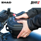Shad E03C Tas Tank Bagasi Motor / Tank bag Motor Click System